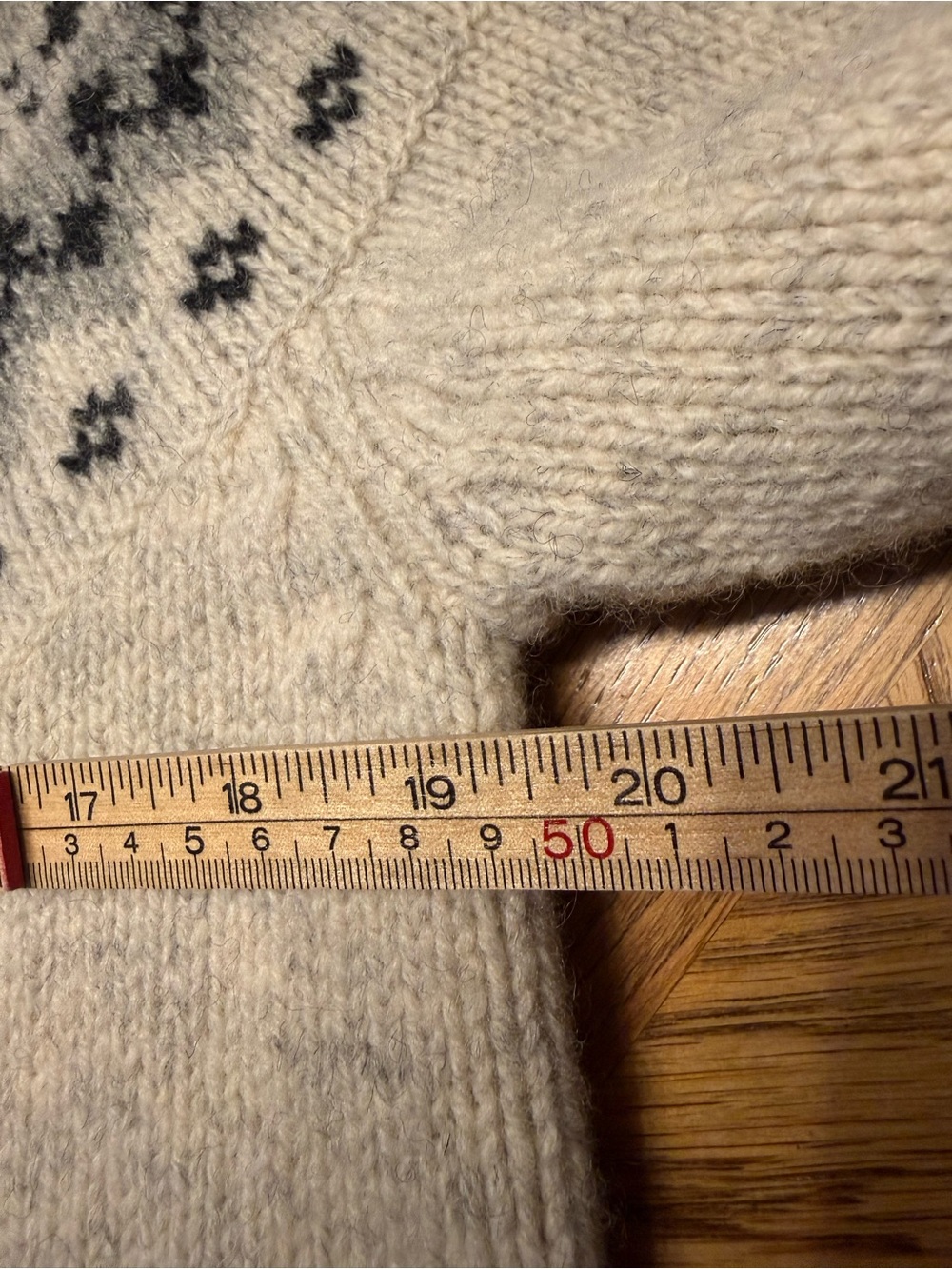 L.L.Bean 100% Lambswool Fair Isle Nordic Sweater Gray Black Women’s Medium - Picture 10 of 10